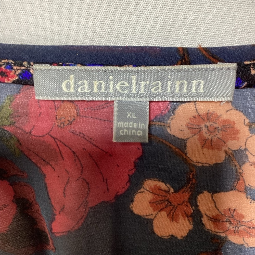 Daniel Rainn Navy and Red Floral Sheer Blouse - Picture 6 of 11